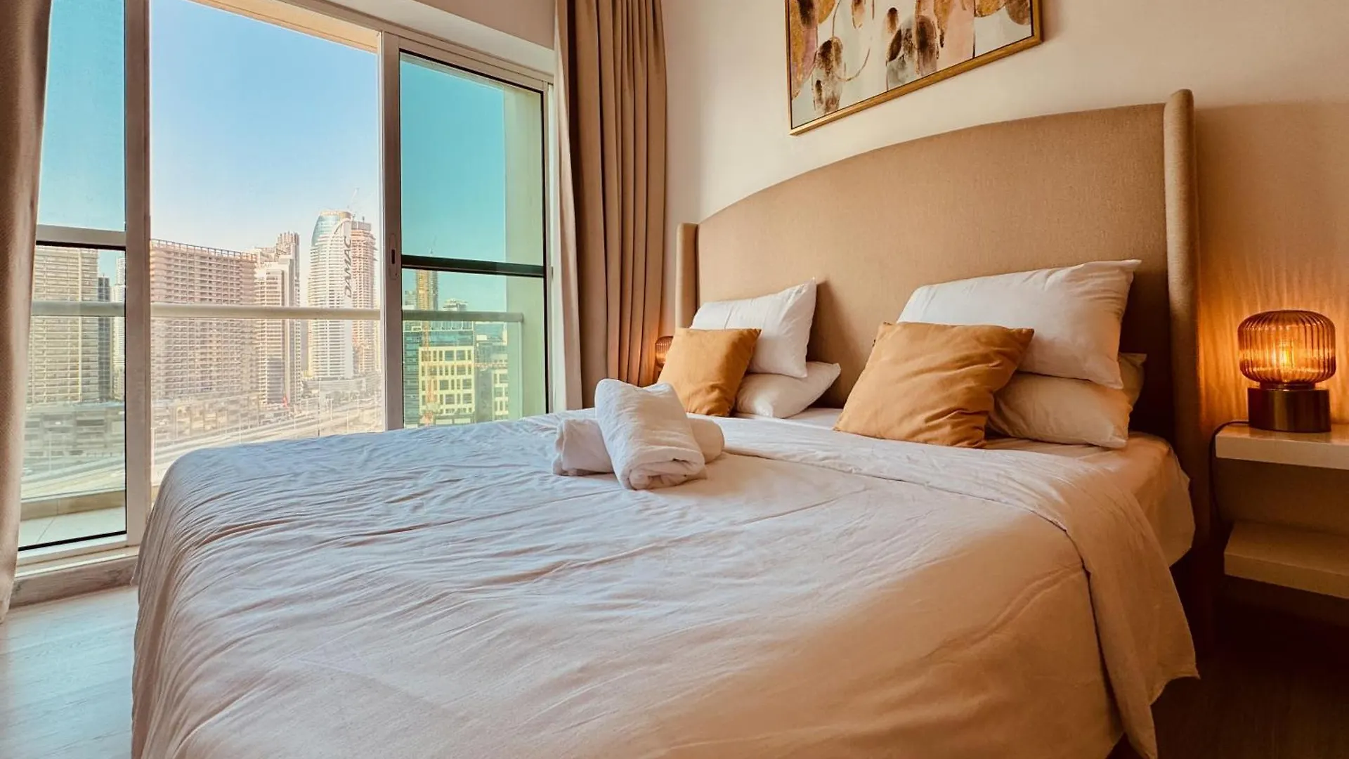 Canal View Comfort Business Bay Dubai