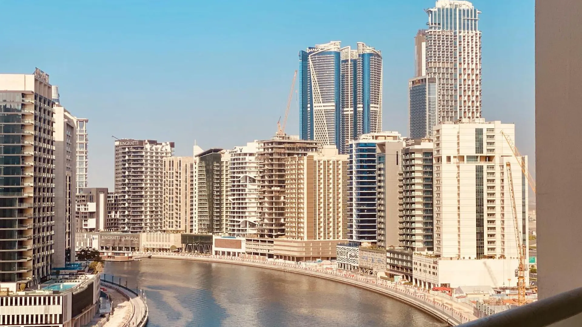 Canal View Comfort Business Bay Dubai United Arab Emirates