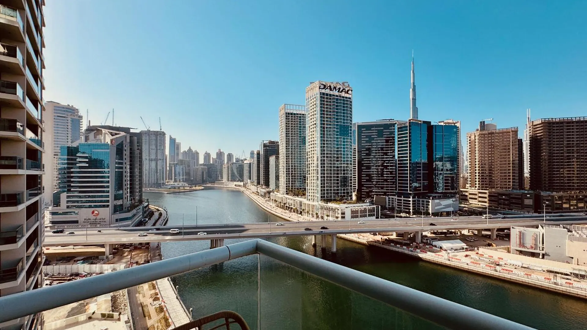 Canal View Comfort Business Bay Dubai