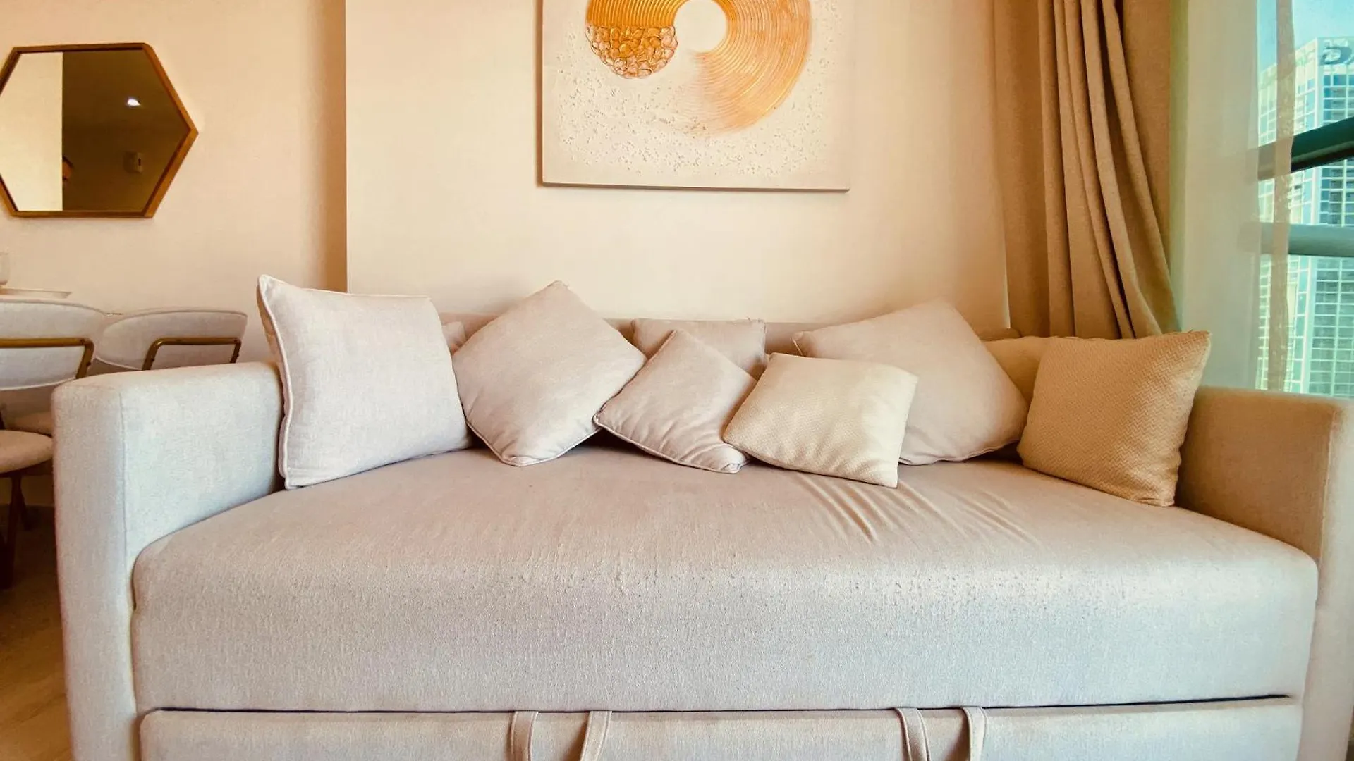 Canal View Comfort Business Bay Ντουμπάι